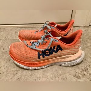 Hoka Mach 5